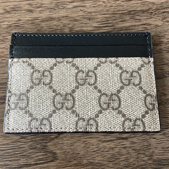 Gucci Supreme Bi Color Card Holder NEW - Picture 1 of 3